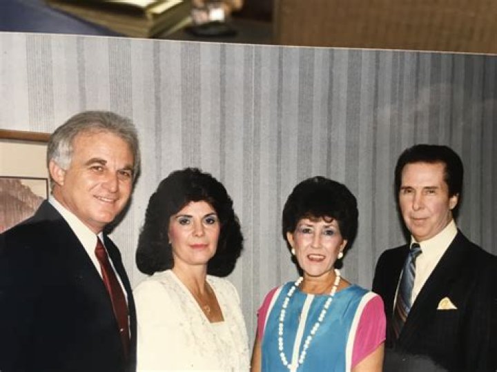 John McCook Bio (Wiki) 