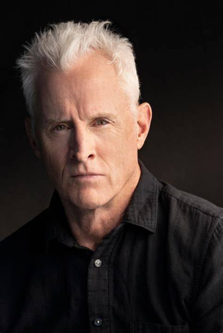 John Slattery - Age, Family, Bio