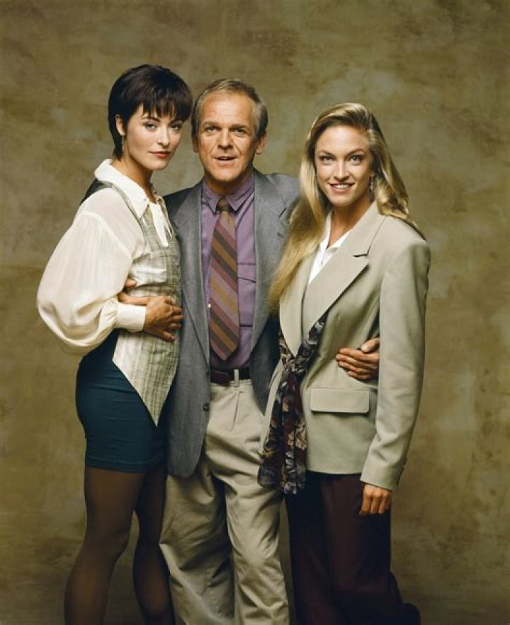 John Spencer - Trivia, Family, Bio
