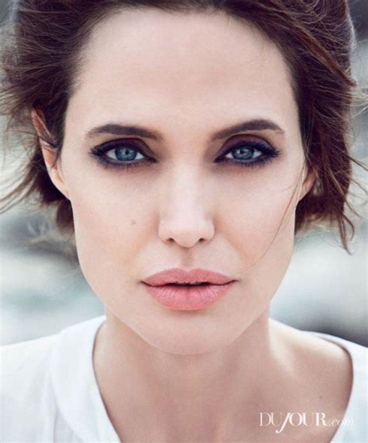 jolie3