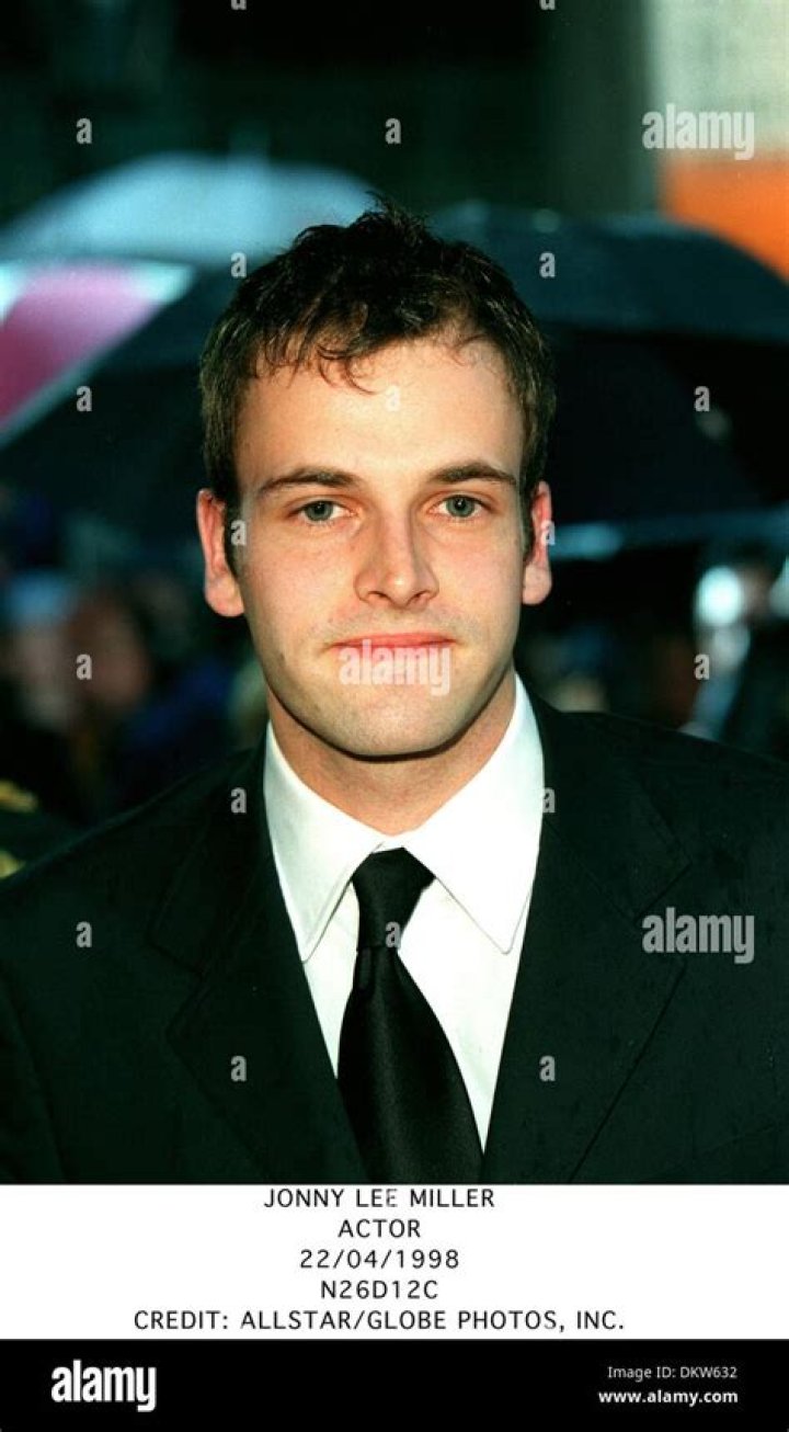 Jonny Lee Miller photo