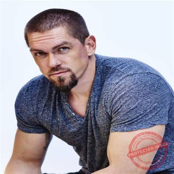 
Joshua Pingley Height, Weight, Net Worth, Age, Birthday, Wikipedia, Who, Nationality, Biography 