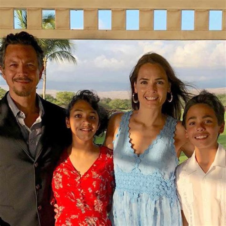 Juan Soto family: wife, children, siblings, parents