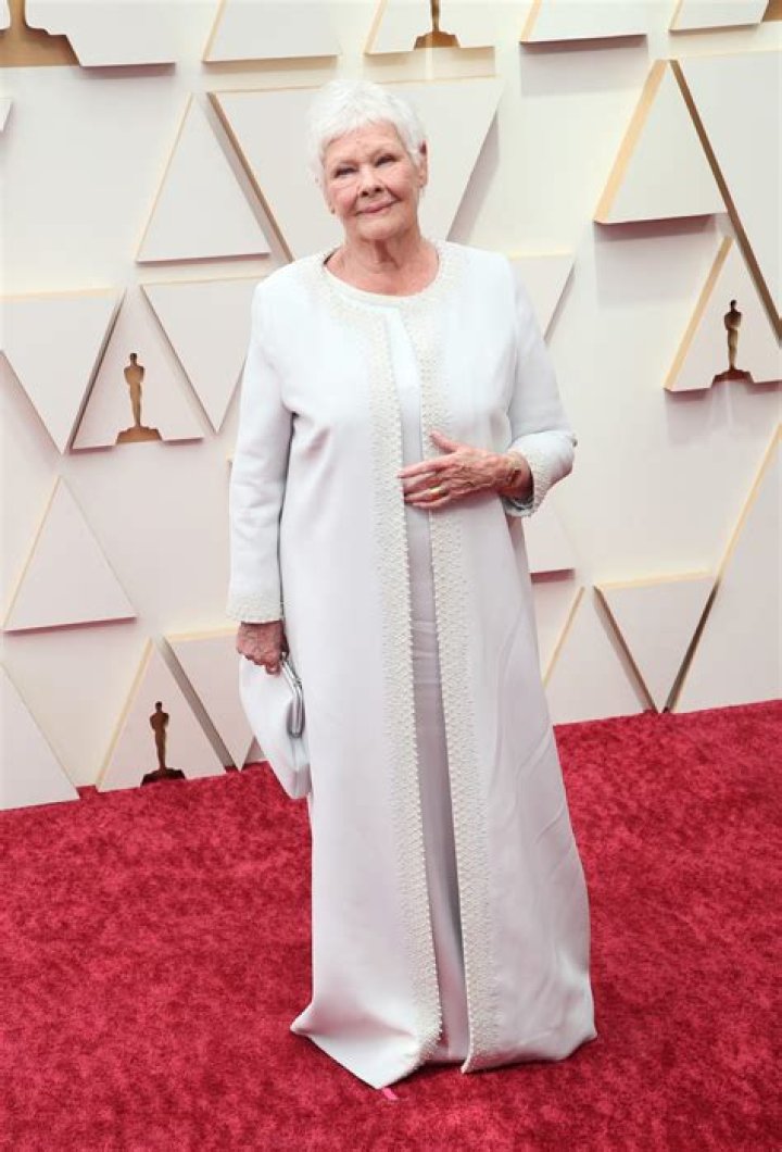 Judi Dench Height, Weight, Net Worth, Age, Birthday, Wikipedia, Who, Nationality, Biography