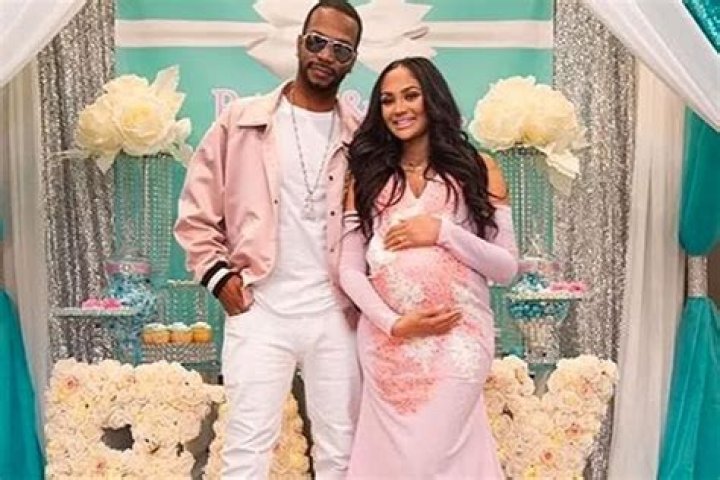 
Juicy J is Married to Wife: Regina Perera. Kids. 