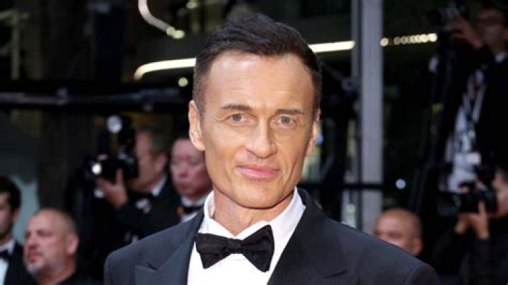 Julian McMahon Bio (Wiki) 