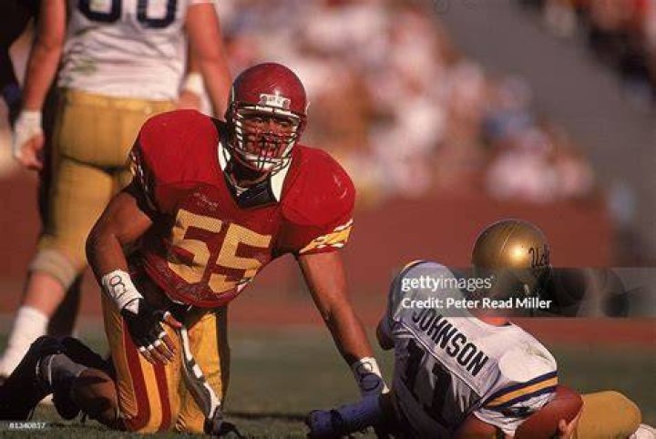 Junior Seau photo 3