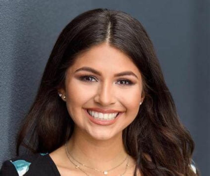 
Kassy Castillo Height, Weight, Net Worth, Age, Birthday, Wikipedia, Who, Instagram, Biography 
