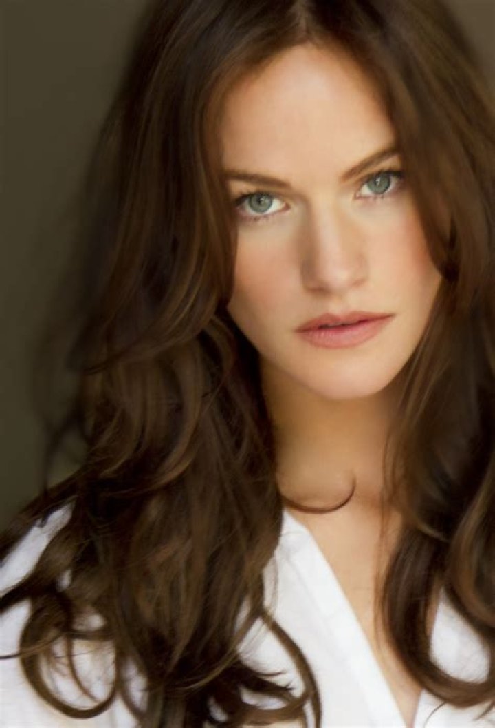 Kelly Overton Kelly Overton