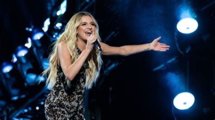 Kelsea Ballerini Bio (Wiki) 