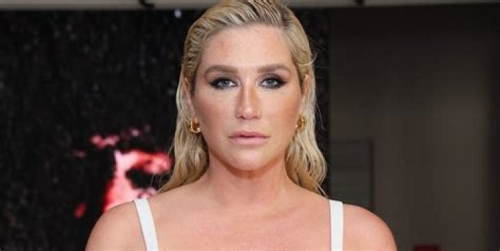 Kesha Almost Died With Major Complications While Freezing Her Eggs Earlier This Year!
