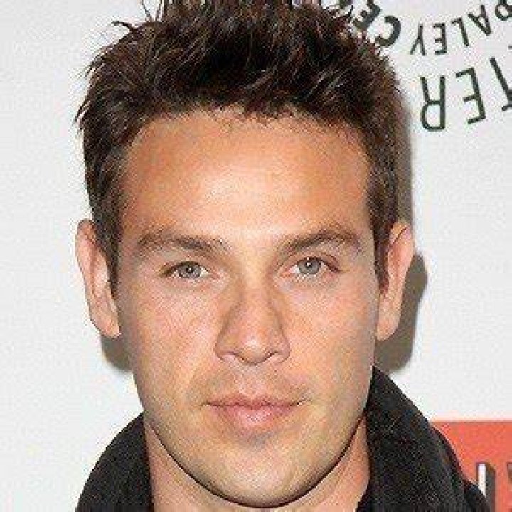 Kevin Alejandro - Age, Family, Bio