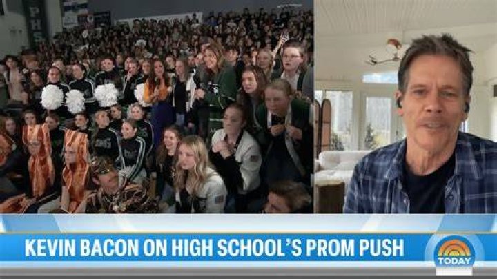 Kevin Bacon will attend the final prom at the Footloose high school in Utah