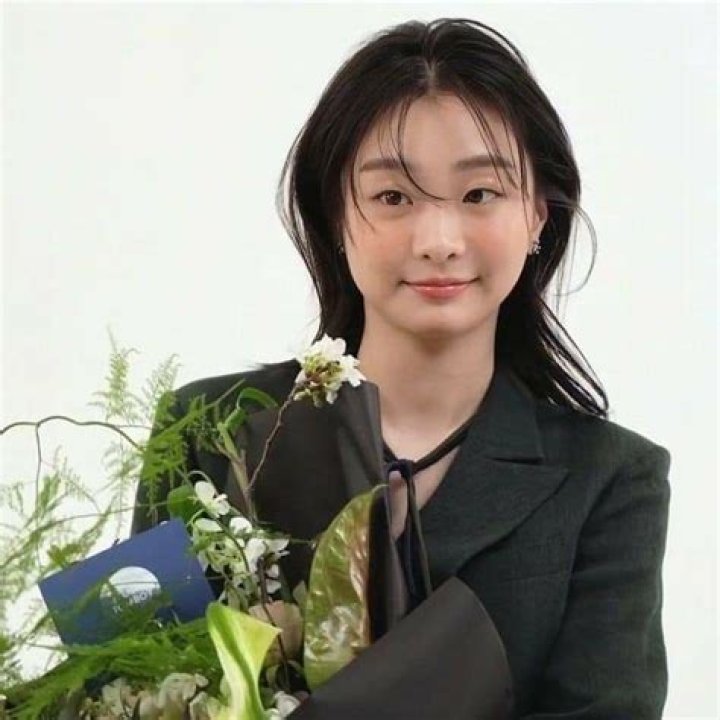 Kim Dami Height, Weight, Net Worth, Age, Birthday, Wikipedia, Who, Nationality, Biography