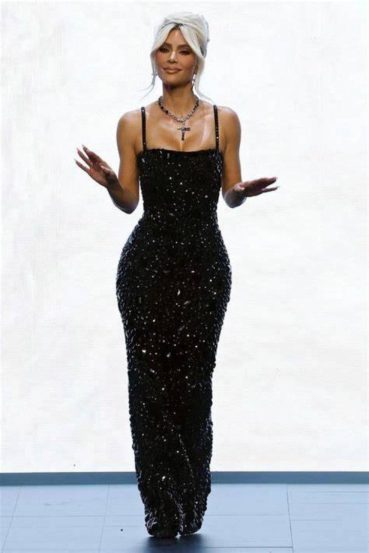 
Kim Kardashian Takes a Bow at Milan Fashion Week After Debuting Her Dolce & Gabbana Collaboration 