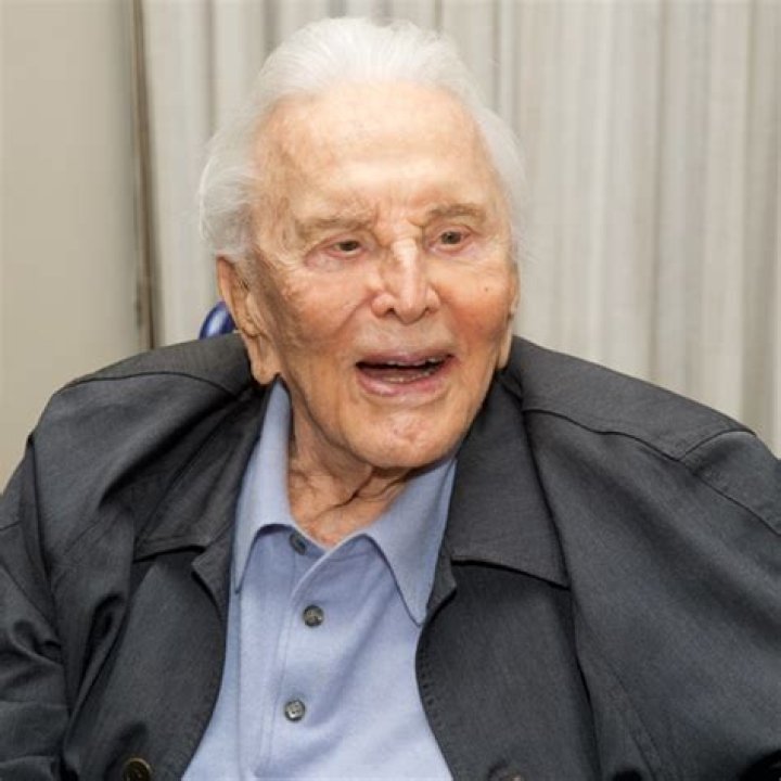 Kirk Douglas left the bulk of his estate to charity, not to his widow or sons
