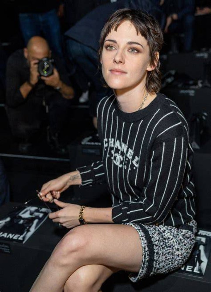 Kristen Stewart’s new hair: a grunge pixie cut or a high-fashion mullet?