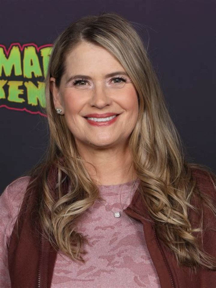 Kristy Swanson Bio (Wiki) 