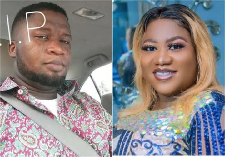 
Kwam1’s Babymama, Bisola Badmus In Deep Sorrow As She Marks Late Brother’s First Remeberance 