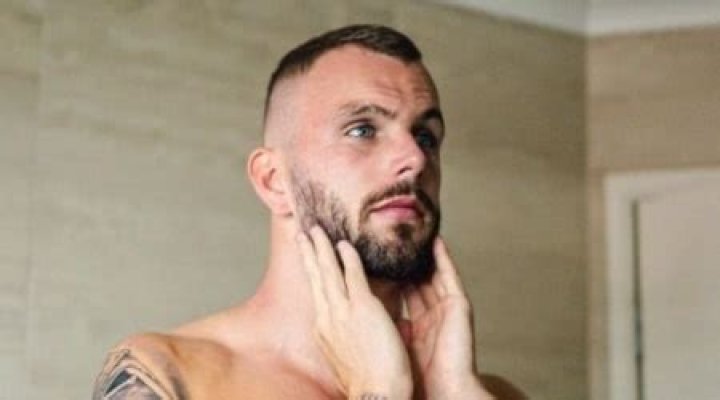
Kyle Chalmers Height, Weight, Net Worth, Age, Birthday, Wikipedia, Who, Instagram, Biography 