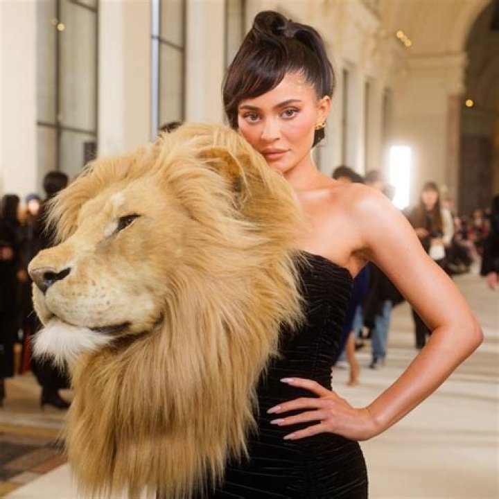 
Kylie Jenner Appears At Paris Fashion Week Wearing A Life-Sized Lion Head 