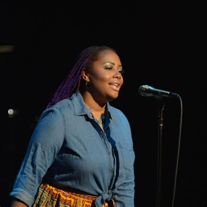 Lalah Hathaway photo 3