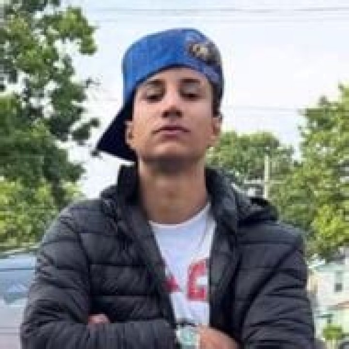 Larz - Age, Family, Bio