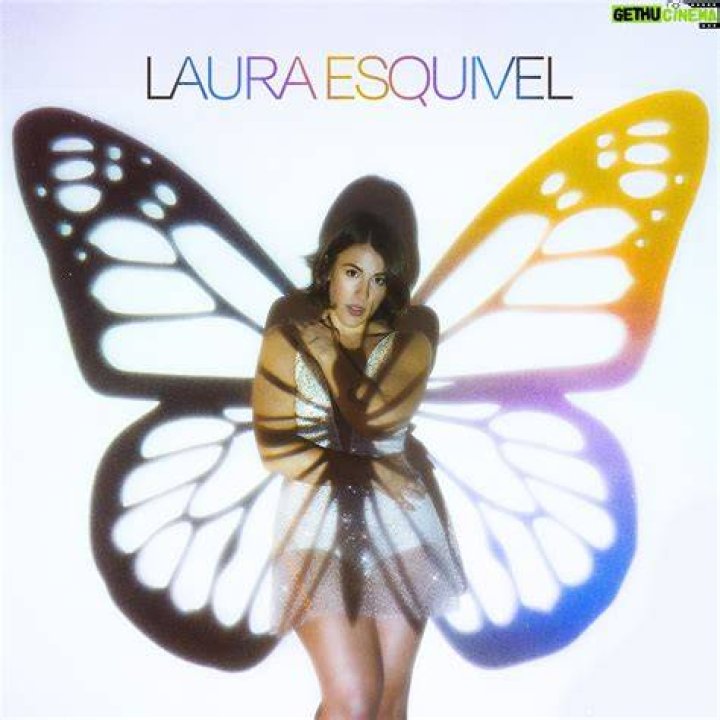 Laura Esquivel Bio (Wiki) 