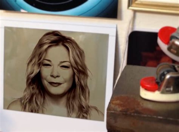 LeAnn Rimes releases new music video for ‘Gasoline & Matches’: silly or cute?