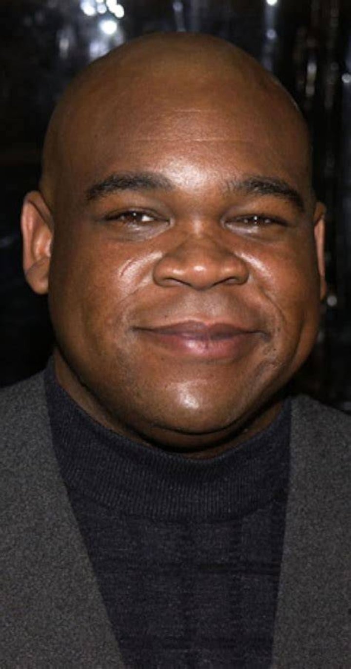 Leonard Earl Howze Leonard Earl Howze