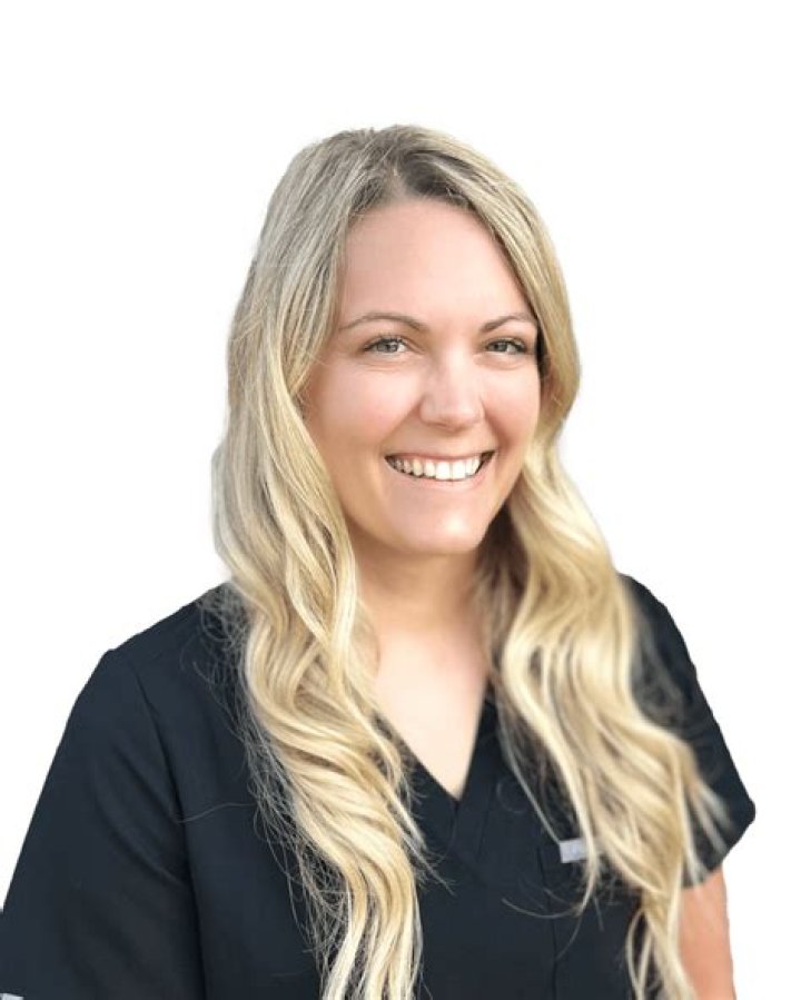 Lindsay Fry - Age, Family, Bio