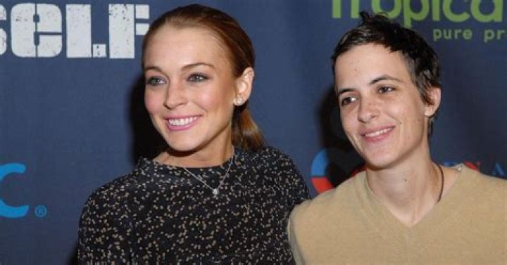 	Lindsay Lohan and Samantha Ronson step out after breakup rumors	