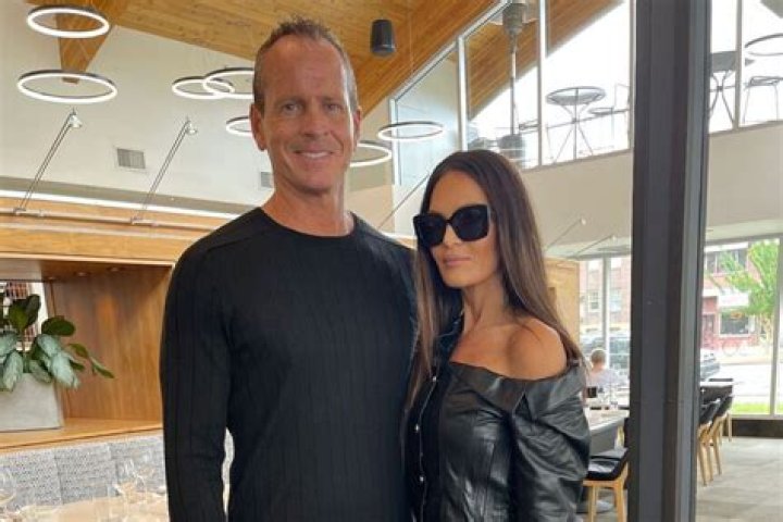 Lisa Barlow Height, Age, Husband, Biography, Wiki, Net Worth