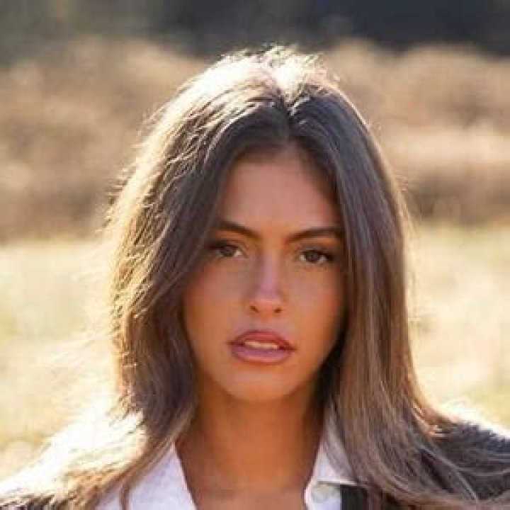 Liv King - Age, Family, Bio