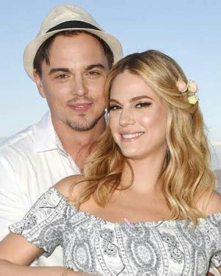 Mackenzie Mauzy: Know about her current relationship and career of her husband! Mackenzie Mauzy: Know about her current relationship and career of her husband!