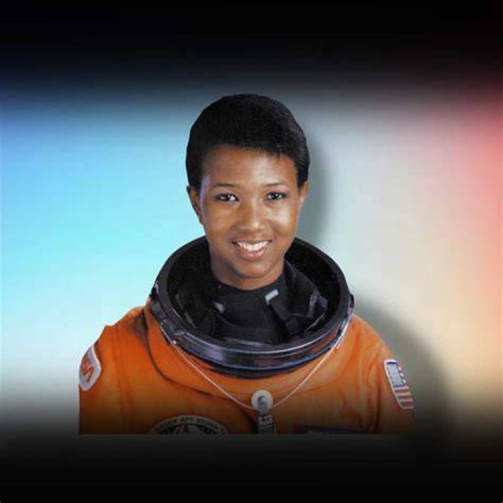
Mae Jemison Height, Weight, Net Worth, Age, Birthday, Wikipedia, Who, Nationality, Biography 