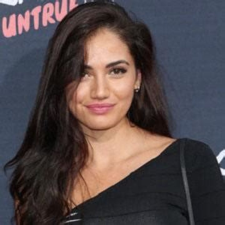 Maggie Duran - Age, Family, Bio