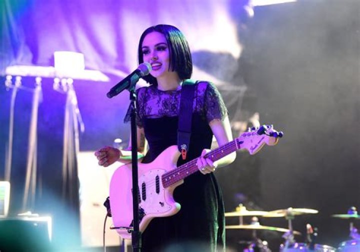 Maggie Lindemann Height, Weight, Net Worth, Age, Birthday, Wikipedia, Who, Nationality, Biography