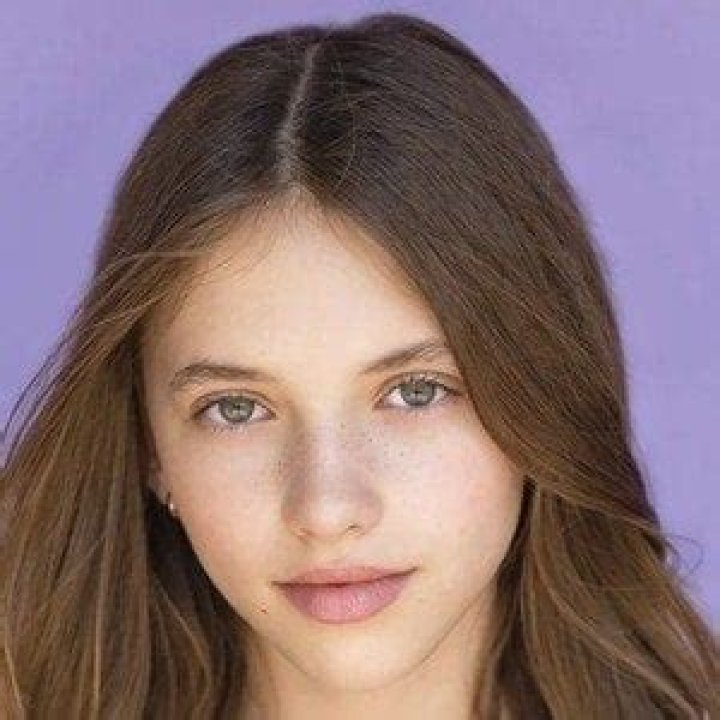 Maisie de Krassel - Age, Family, Bio