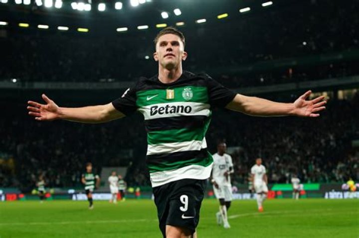 
Marc Skinner Urges Man Utd To ‘Thrive Under Pressure’ Of Champions League Ambitions 