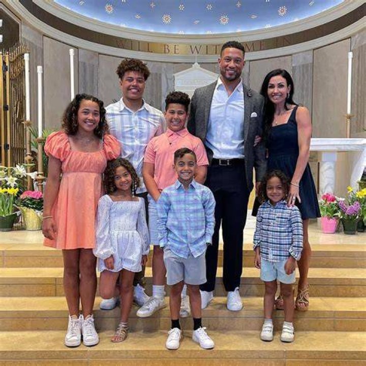 Marcus Collins - Age, Family, Bio