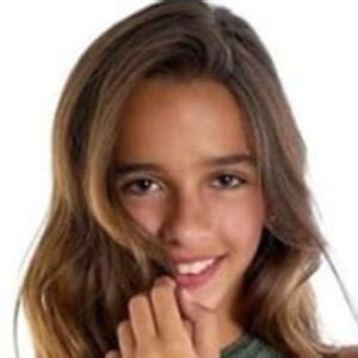 María Querol - Age, Family, Bio