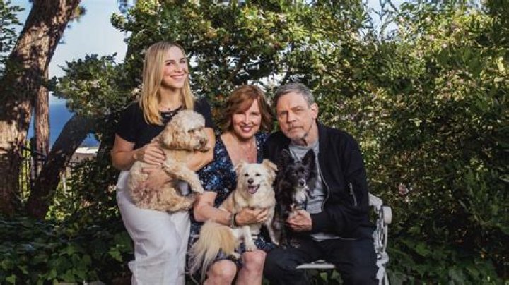 Marilou Hamill - Age, Family, Bio