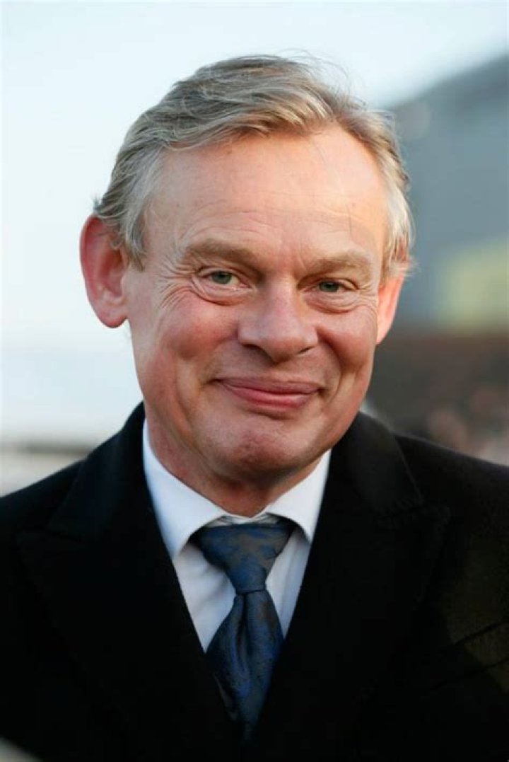 Martin Clunes photo