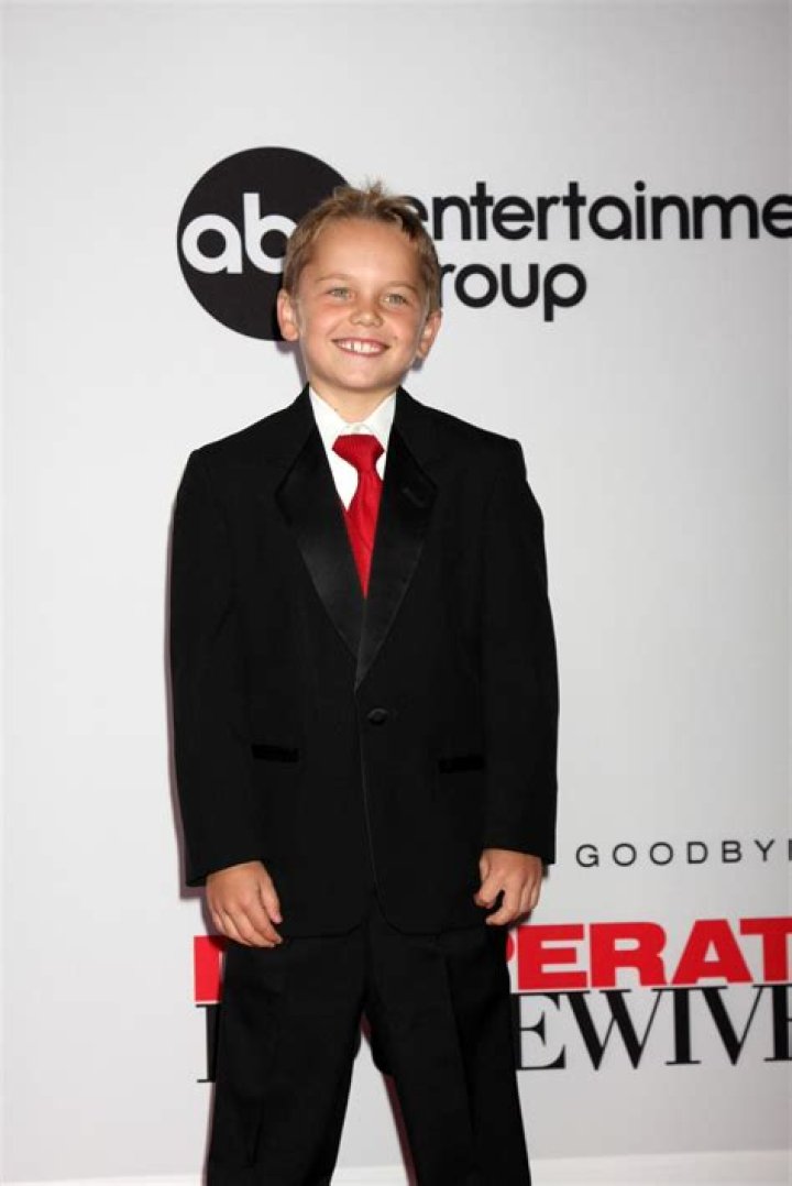 Mason Vale Cotton - Age, Family, Bio