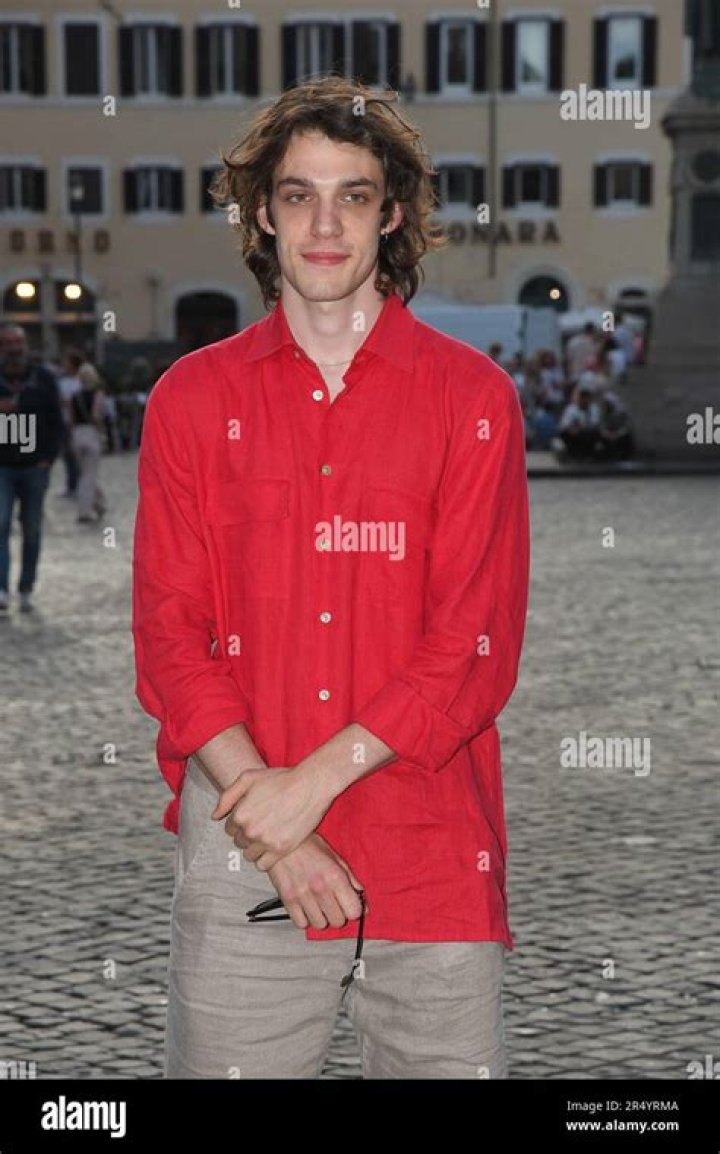 Matteo Oscar Giuggioli Height, Weight, Net Worth, Age, Wiki, Who, Instagram, Biography