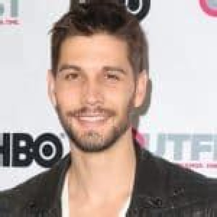 
Meet Casey Deidrick: Girlfriends, Net Worth, Biography 
