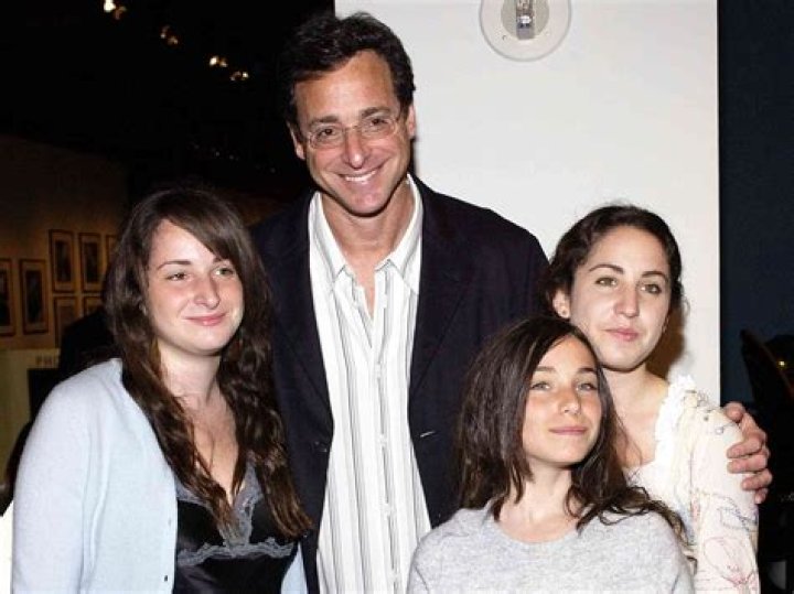 
Meet Lara Melanie Saget, One of Bob Saget’s Daughters 