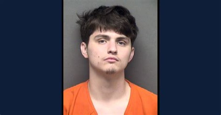 
Meet Luke Christopher Pena: 21-Year-Old Texas Inmate Murder 62-Year-Old Cellmate 