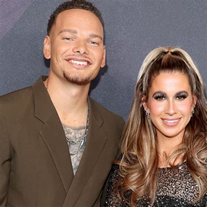 Meet Tabatha Brown, Kane Brown’s single mom and her incarcerated husband!